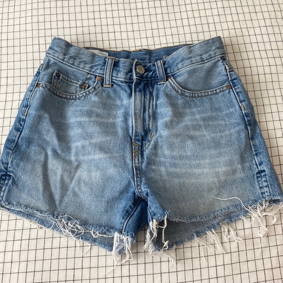 GAP High Rise Cut off Shorts - Picture 1 of 4